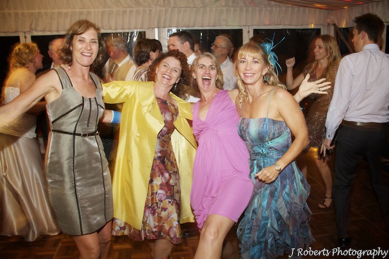 Dancing girls - wedding photogrpahy sydney